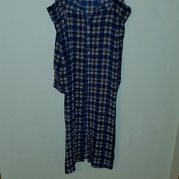 Plaid Off Shoulder Duster - Picture 3 of 6